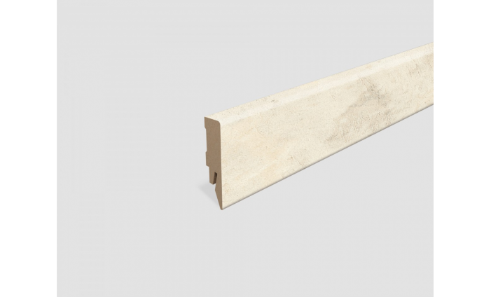 SOKLOVÁ LIŠTA EGGER